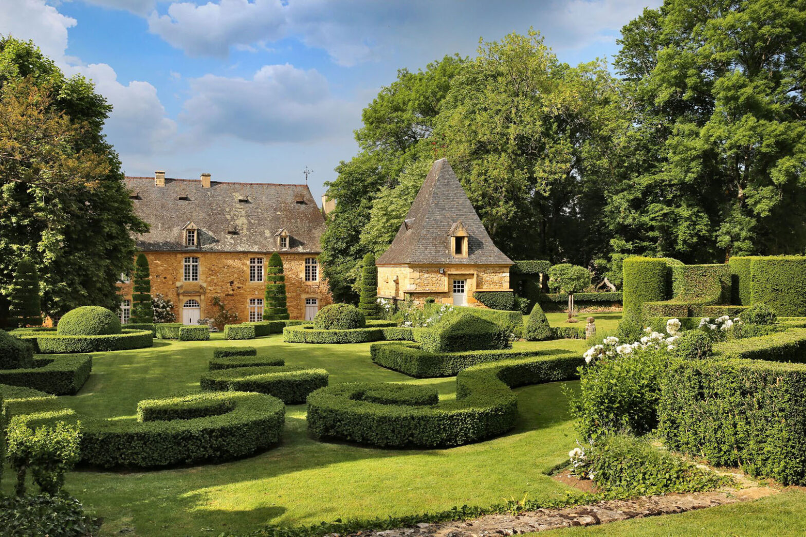 Eyrignac et ses jardins : le chef-d'oeuvre végétal du Périgord