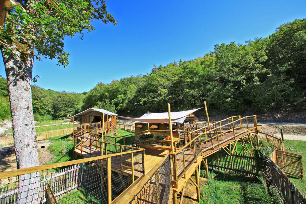 camping perigord vacances cabane lodge en dordogne Palenqua hebergement insolite en Dordogne