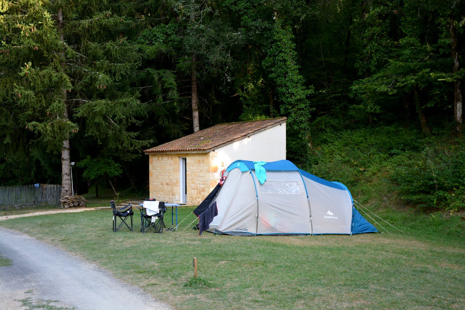 camping perigord vacances emplacements camping traditionnel 4