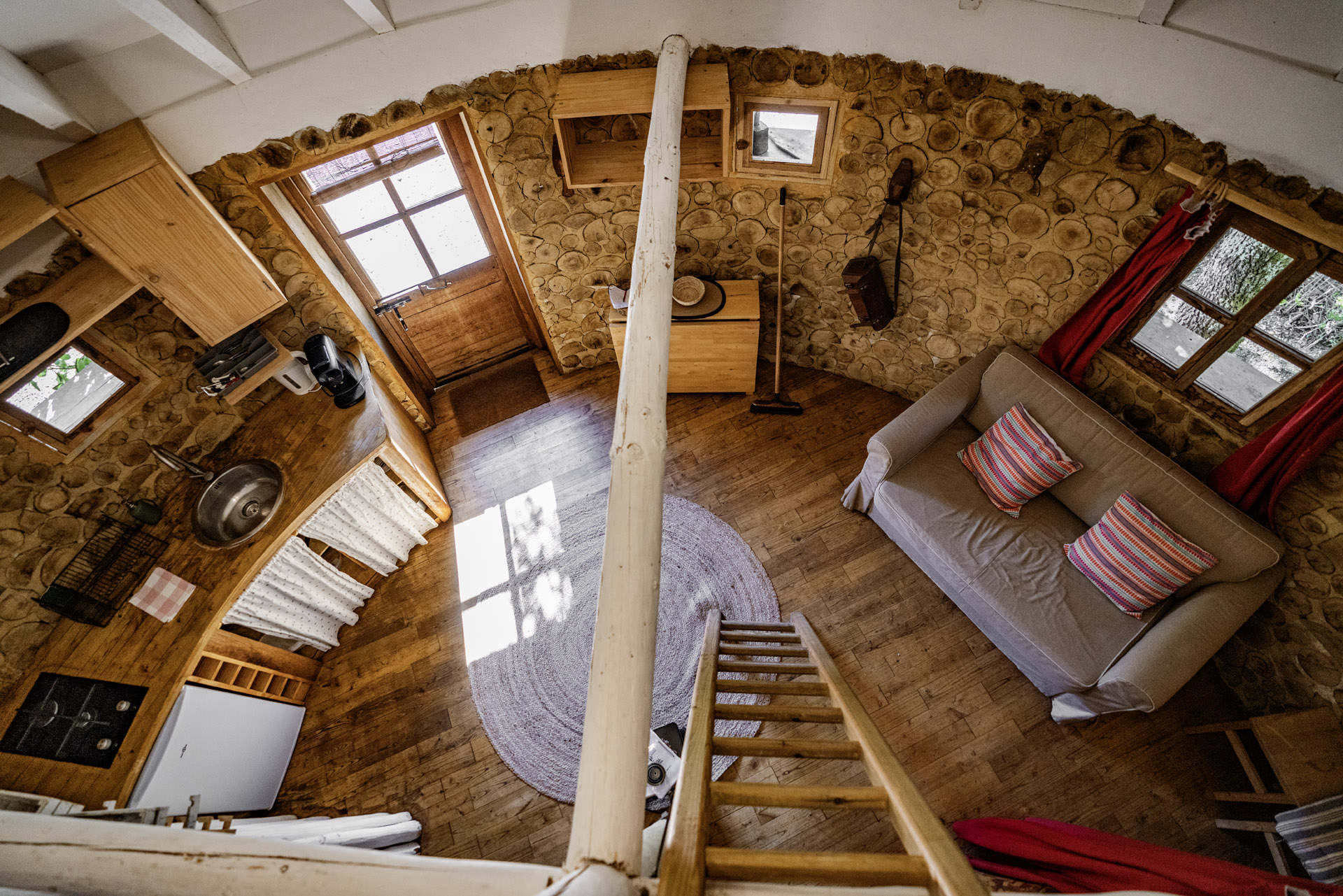 camping perigord vacances cabane ronde cr10