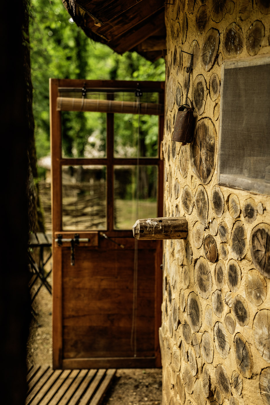 camping perigord vacances cabane ronde cr2