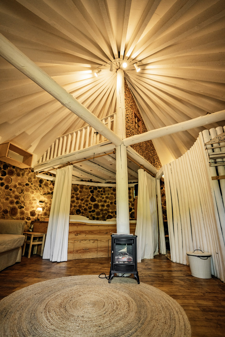 camping perigord vacances cabane ronde cr4