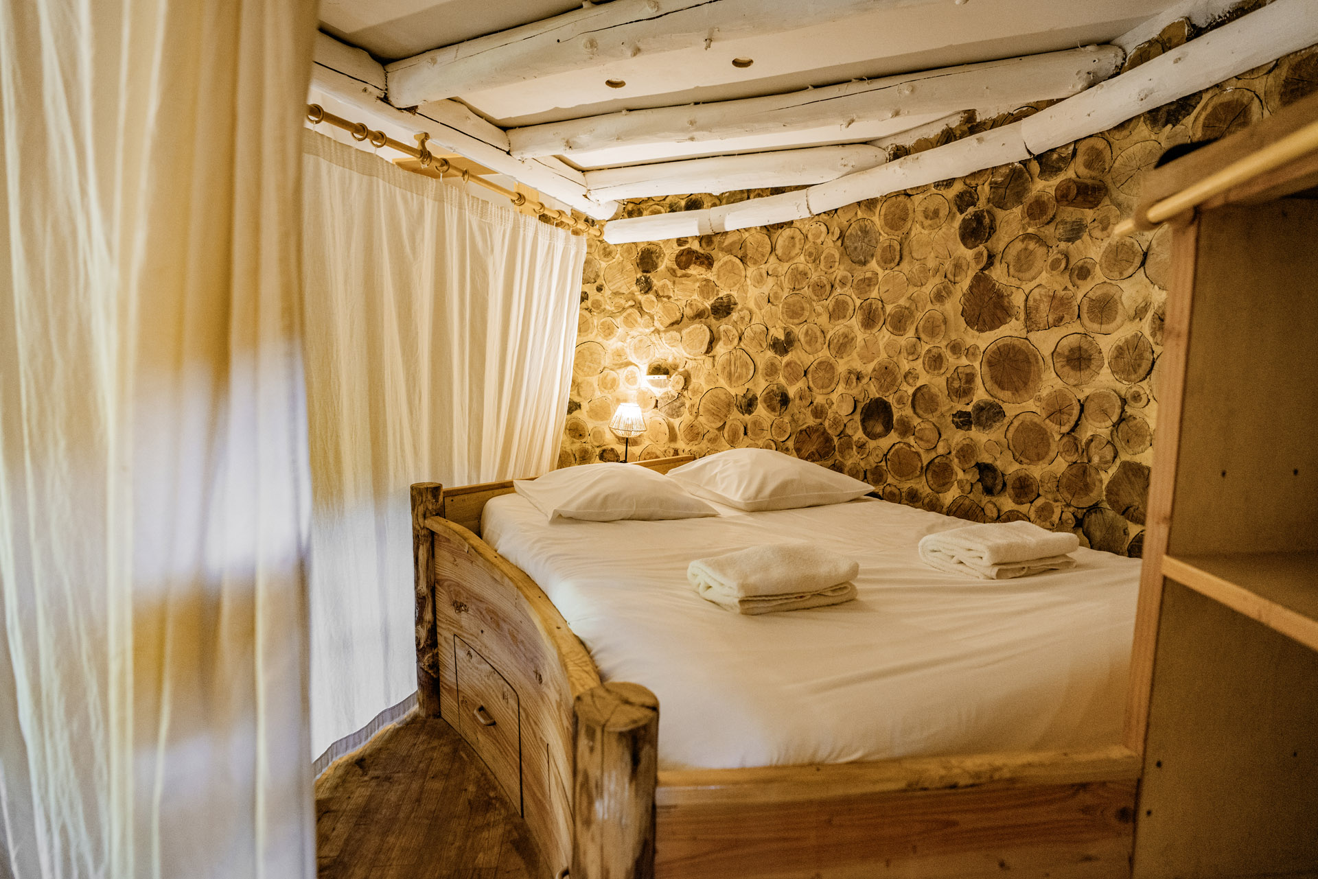 camping perigord vacances cabane ronde cr6