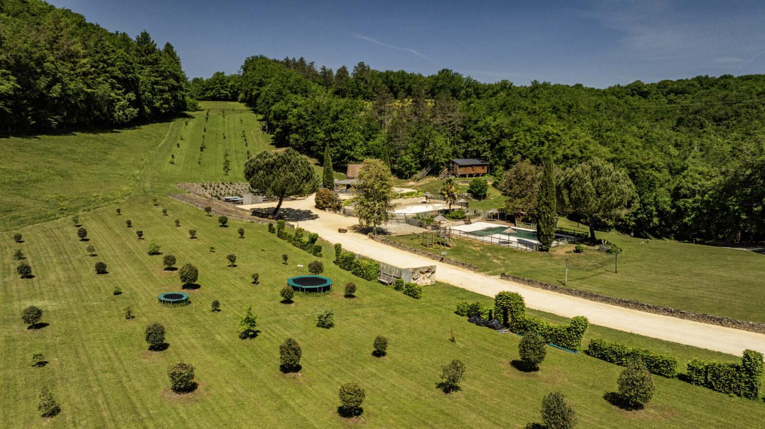 Vacances en Dordogne : 10 raisons de choisir le Périgord cet été