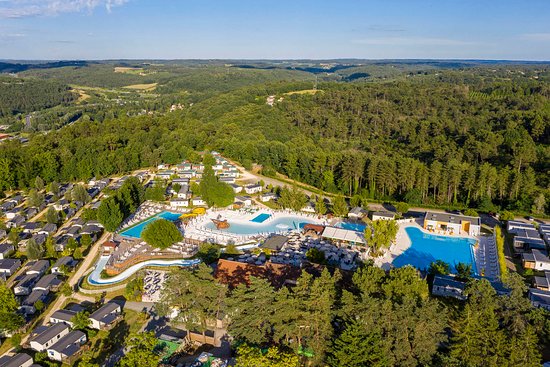 Vue aérienne d'un camping en Dordogne - Camping  Sandaya