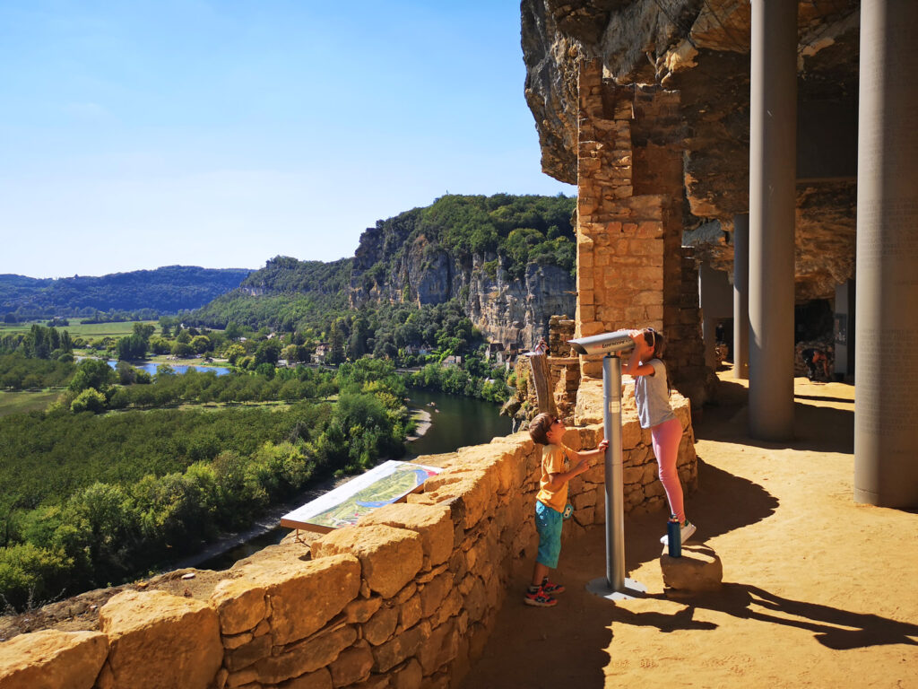 panorama fort de la roque gageac