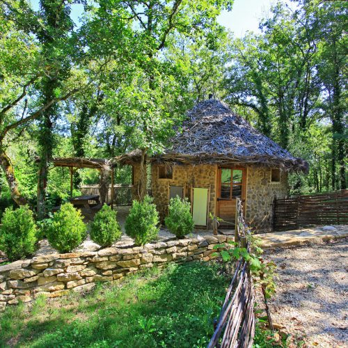 camping perigord vacances cabane ronde bela sorga 5