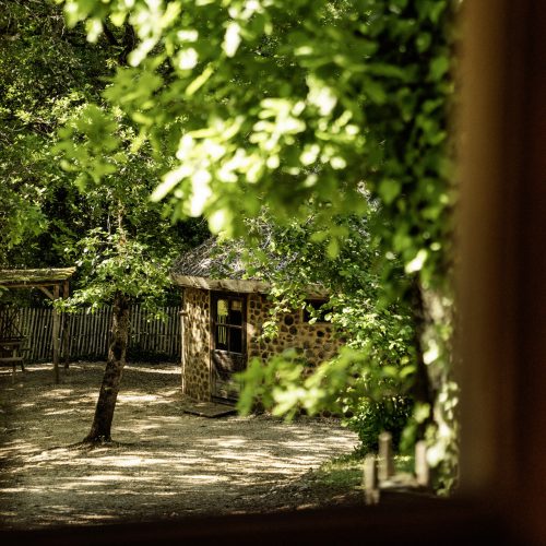 camping perigord vacances cabane ronde cr11