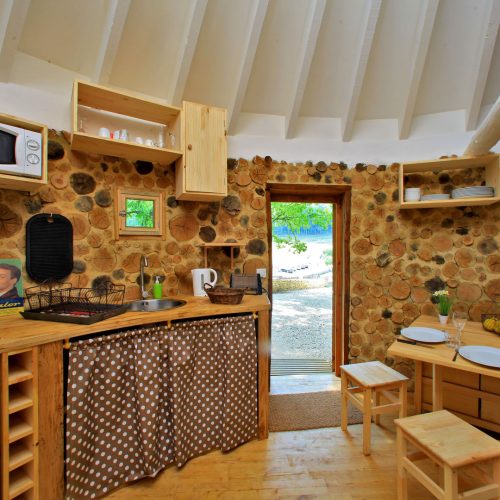 camping perigord vacances cabanes rondes terra negra 3